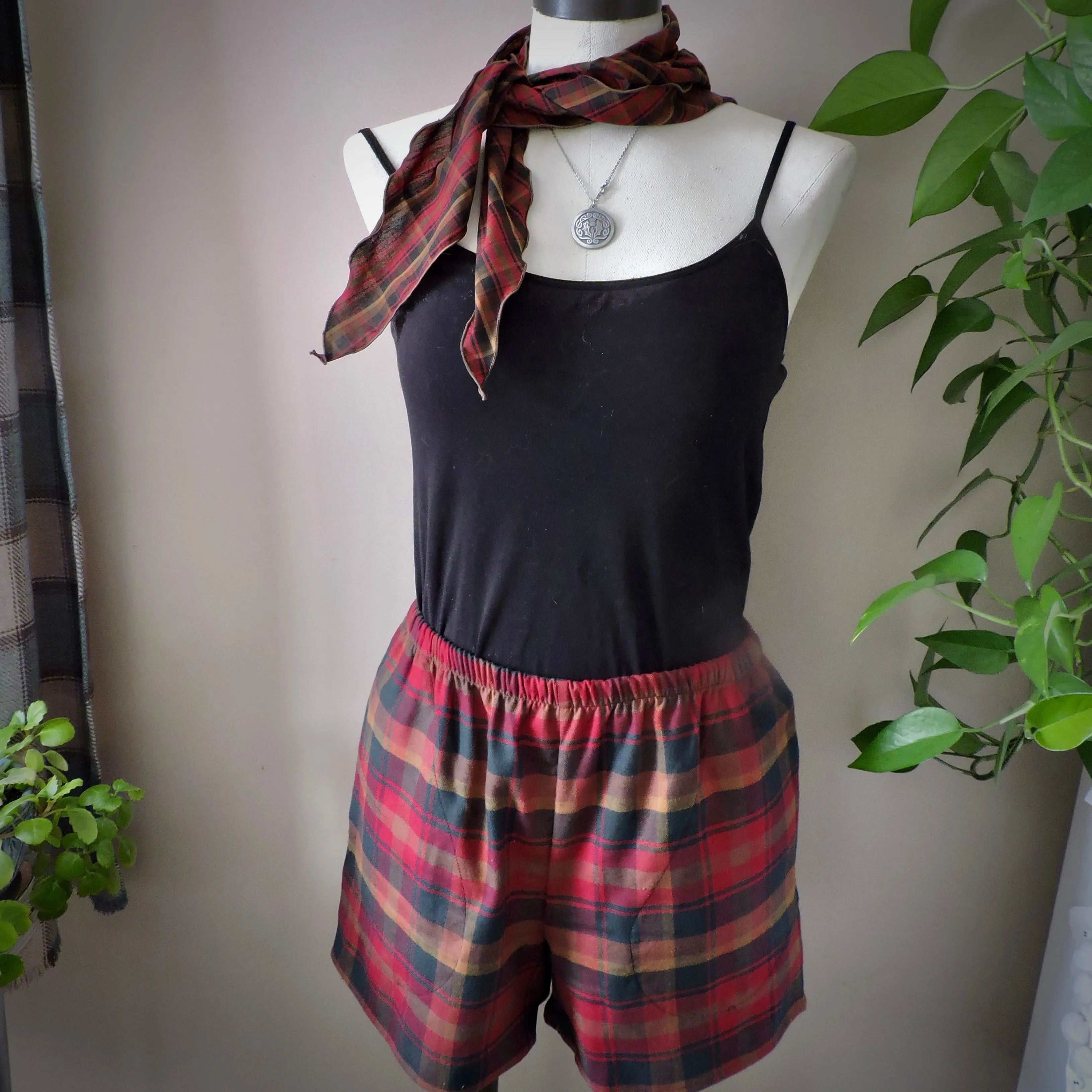 Casual Shorts - Women