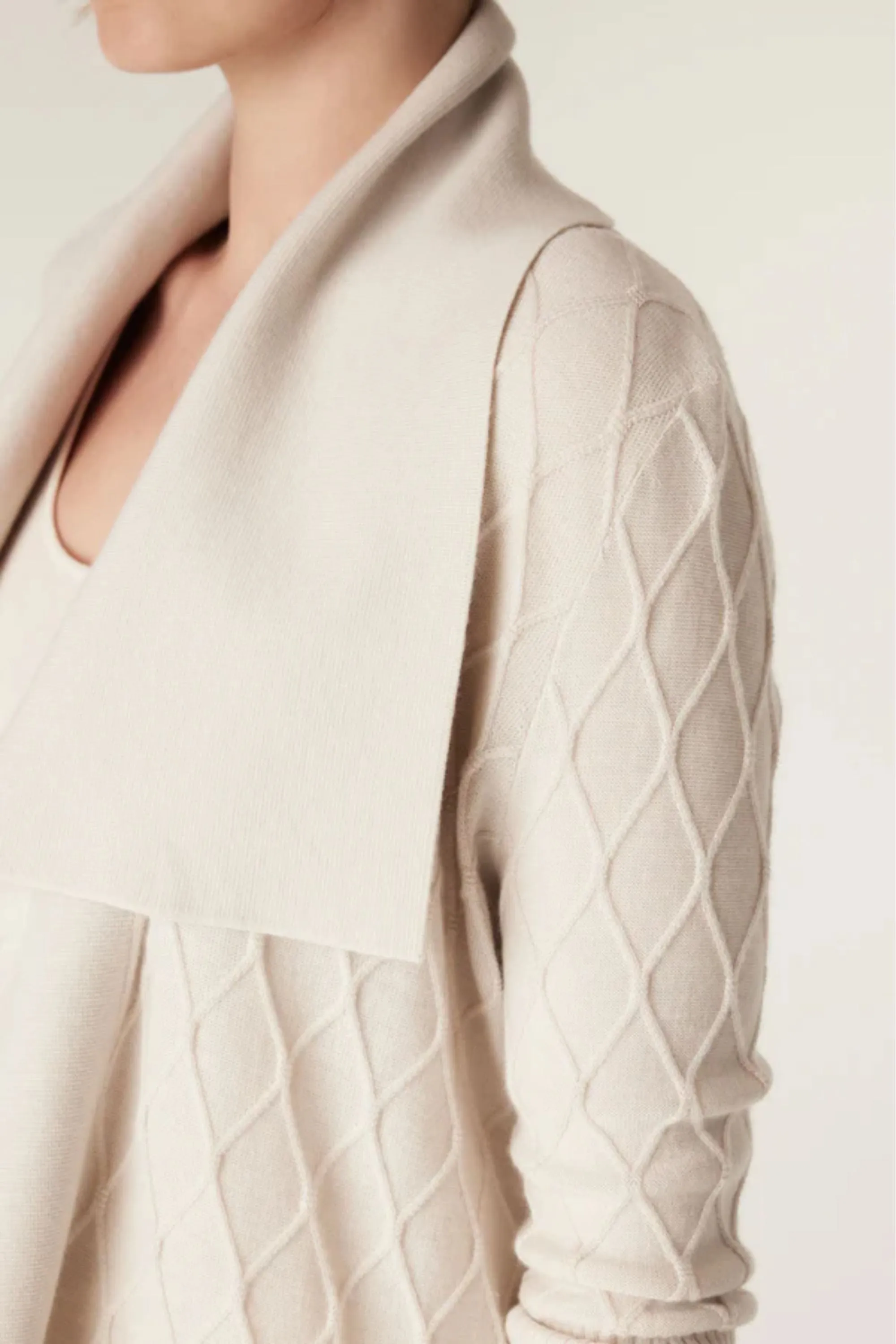 ELIZABETH MERINO CARDIGAN - CSC1059