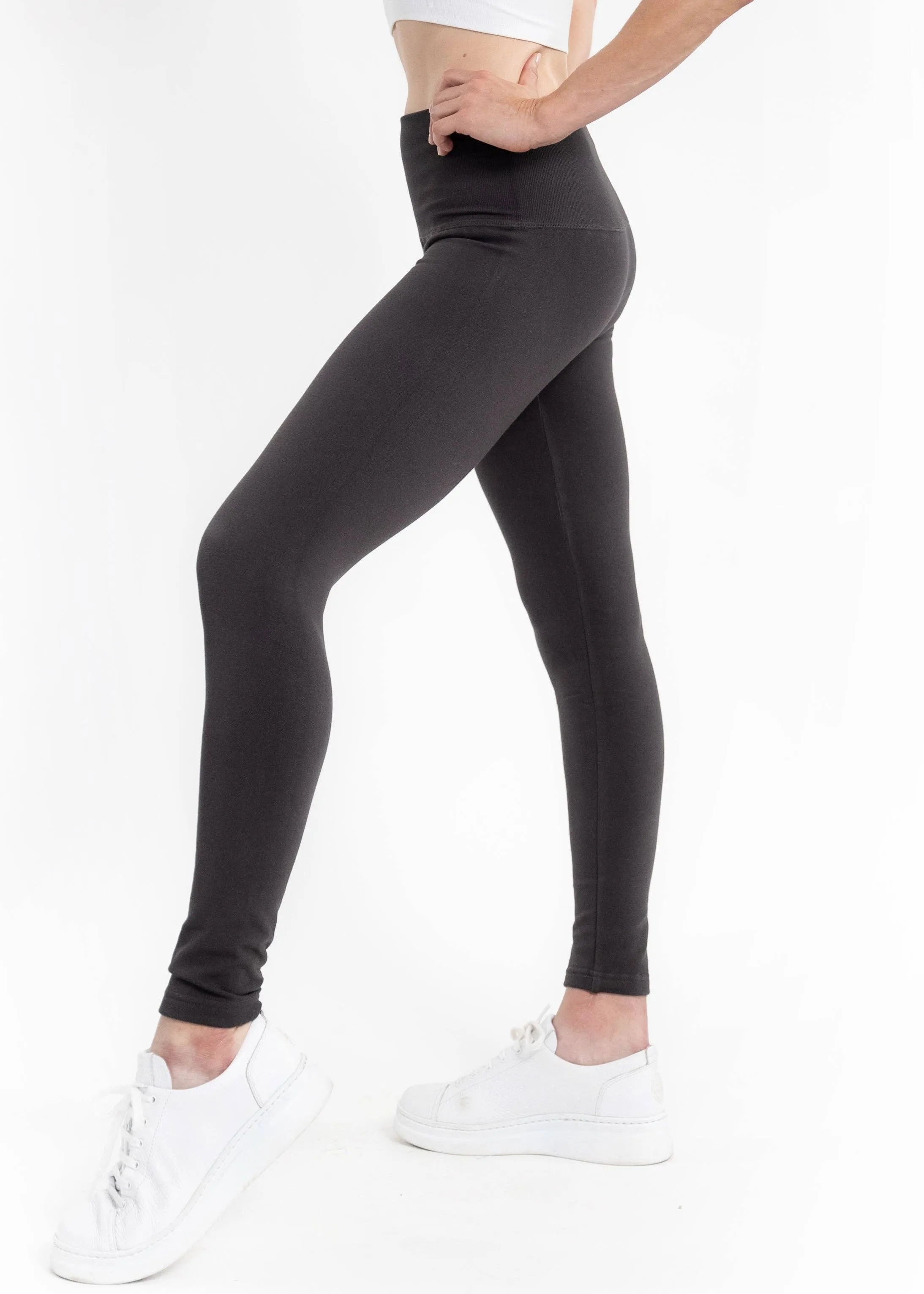 Fleece Lined Leggings: Black
