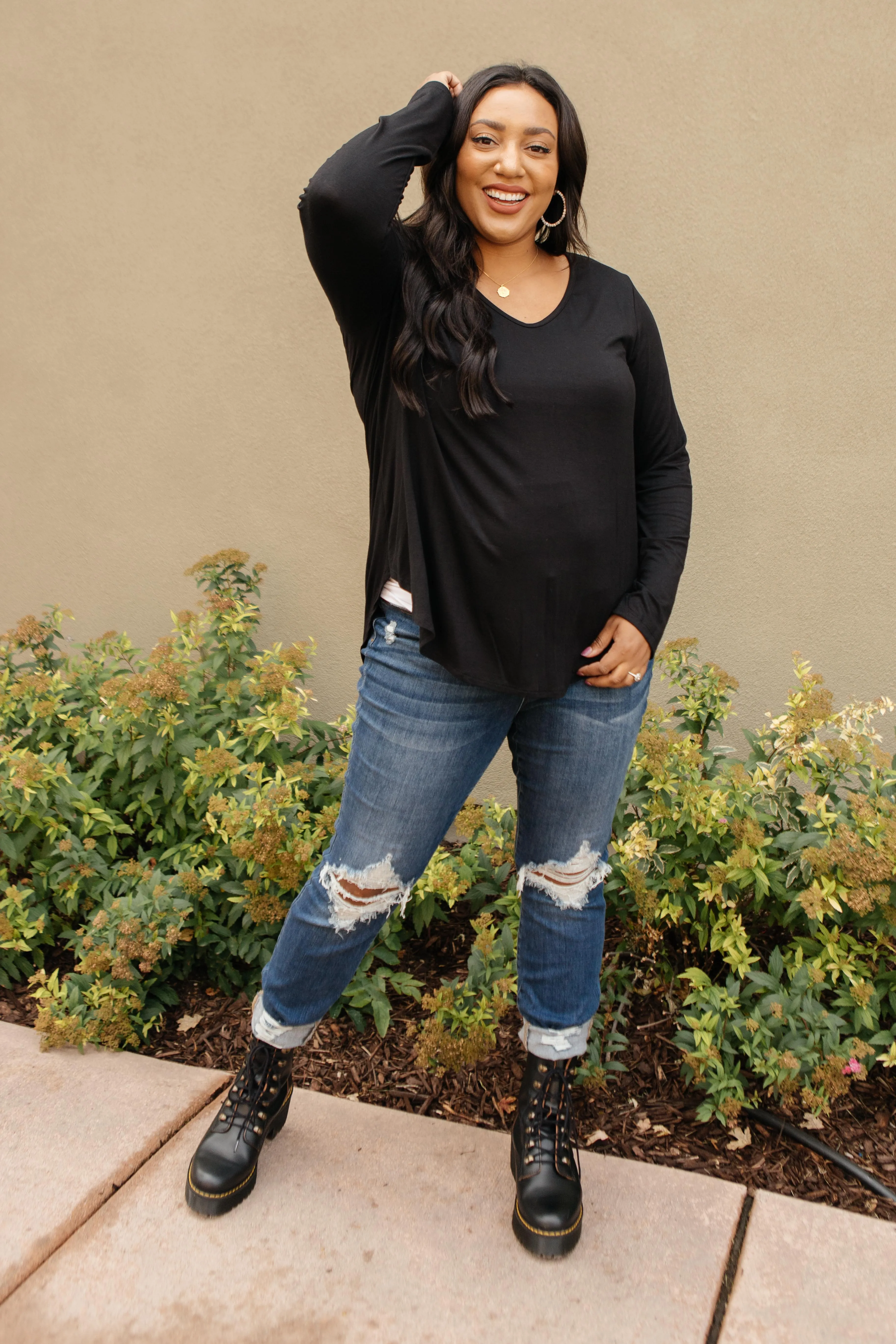 The Wendi Top in Ebony - On Hand