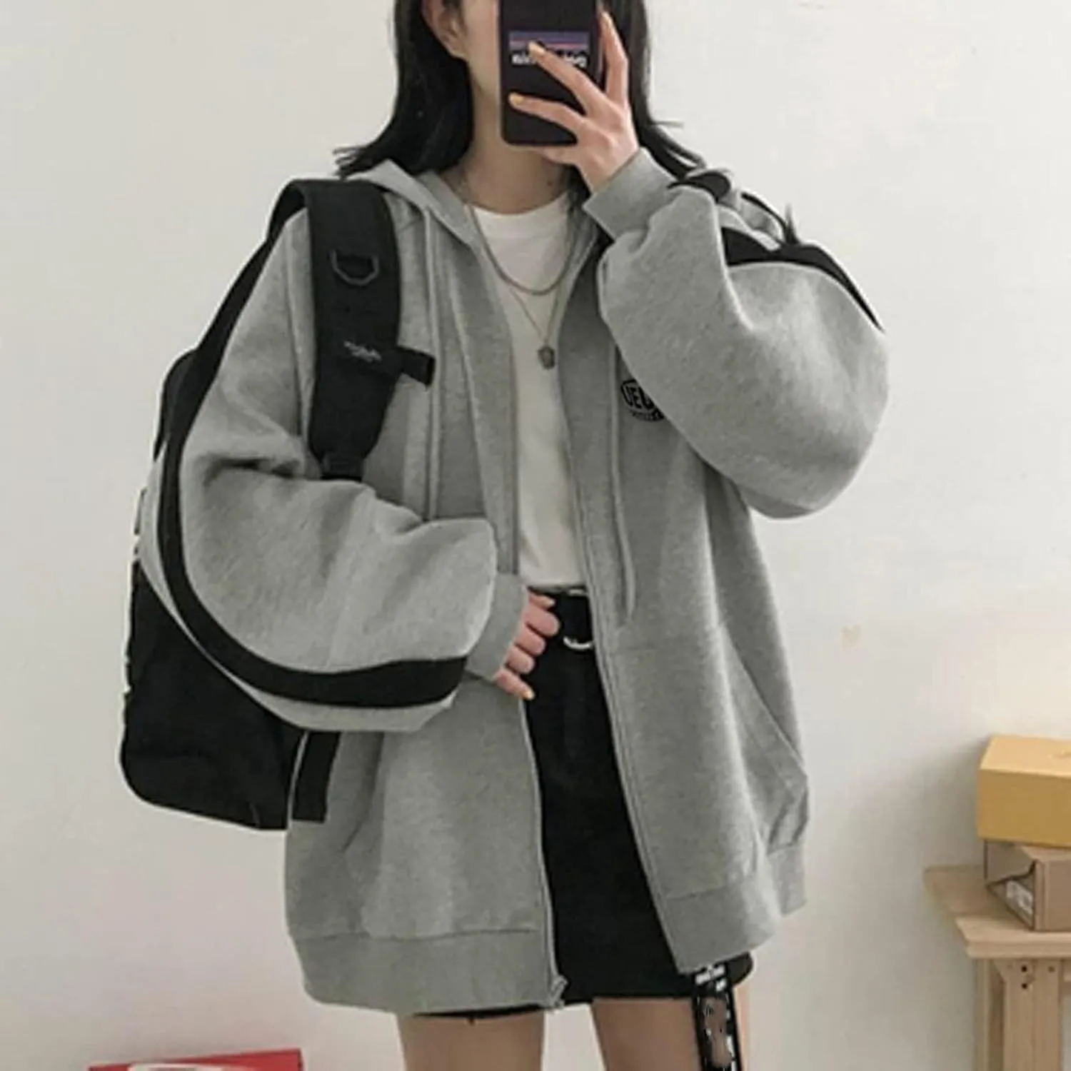 Womens Oversized Hoodie Zip Up Jackets Plus Size Y2K Cute Grunge Aesthetic Baggy Hoodies for Teen Girls